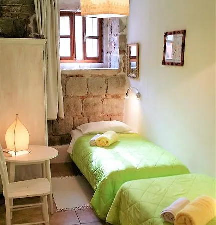 דירה Authentic Mediterranean *